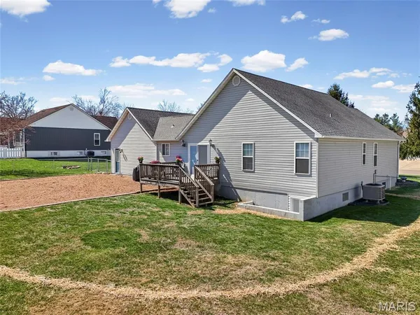 $310,000 | 1410 Coyote, Farmington, MO 63640