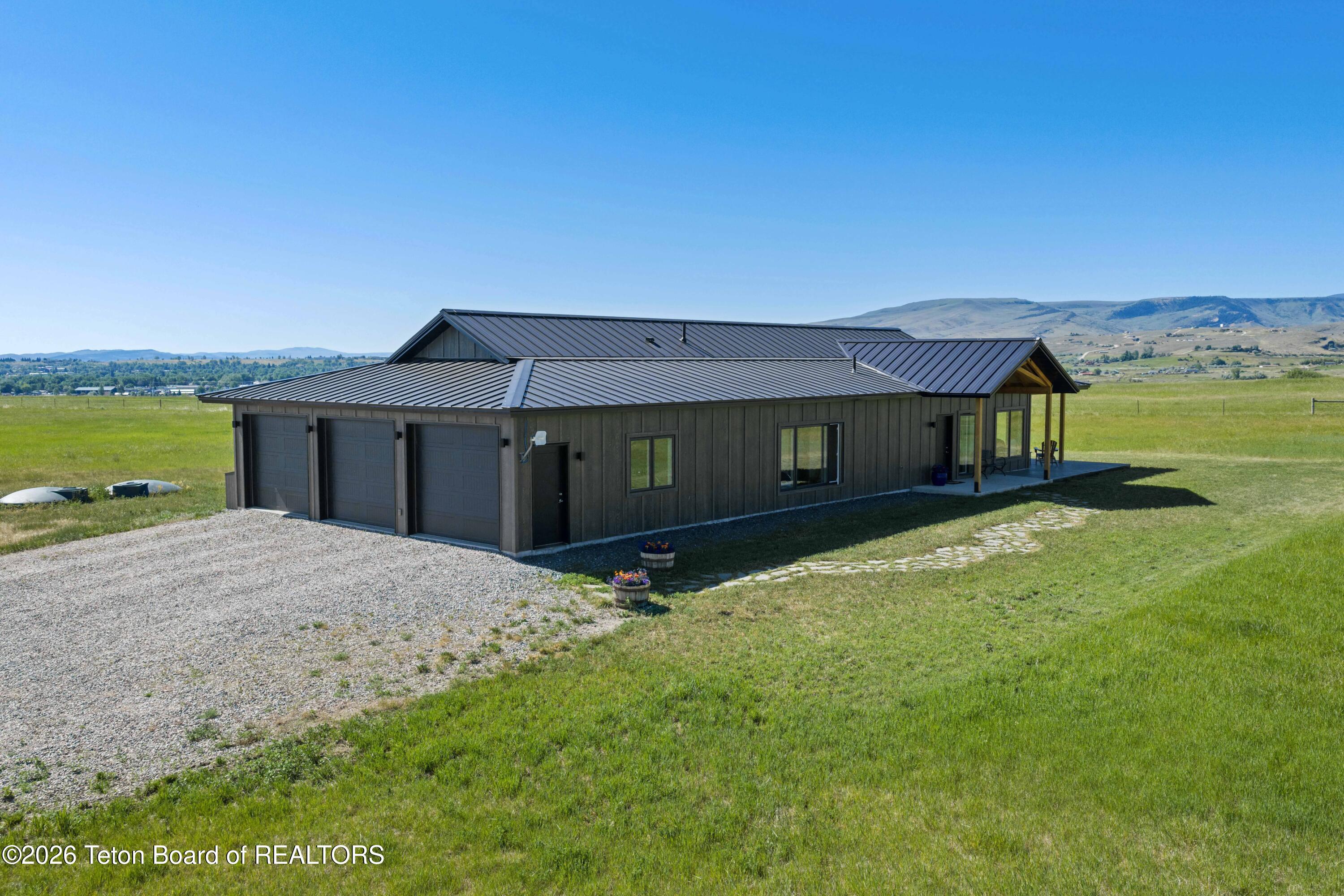 64 Golden Willow Road Lander, WY 82520 - Photo 16 of 81 016