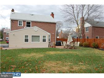 471 Wheatsheaf Road Springfield, PA 19064 - Photo 2 of 12 Exterior Back