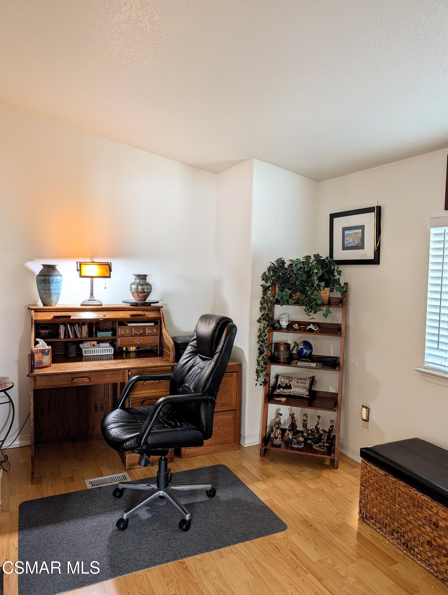 195 Tierra Rejada Road, Unit 219 Simi Valley, CA 93065 - Photo 7 of 27 Office