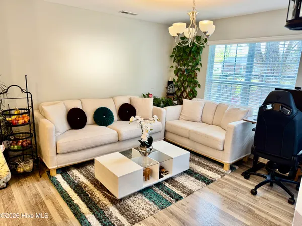 $2,200 | 2645 Rhinestone Drive, Winterville, NC 28590