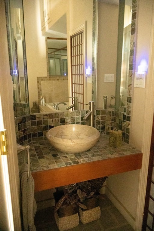 1785 Stafford Road Fall River, MA 02721 - Photo 12 of 40 Gallery Image 12