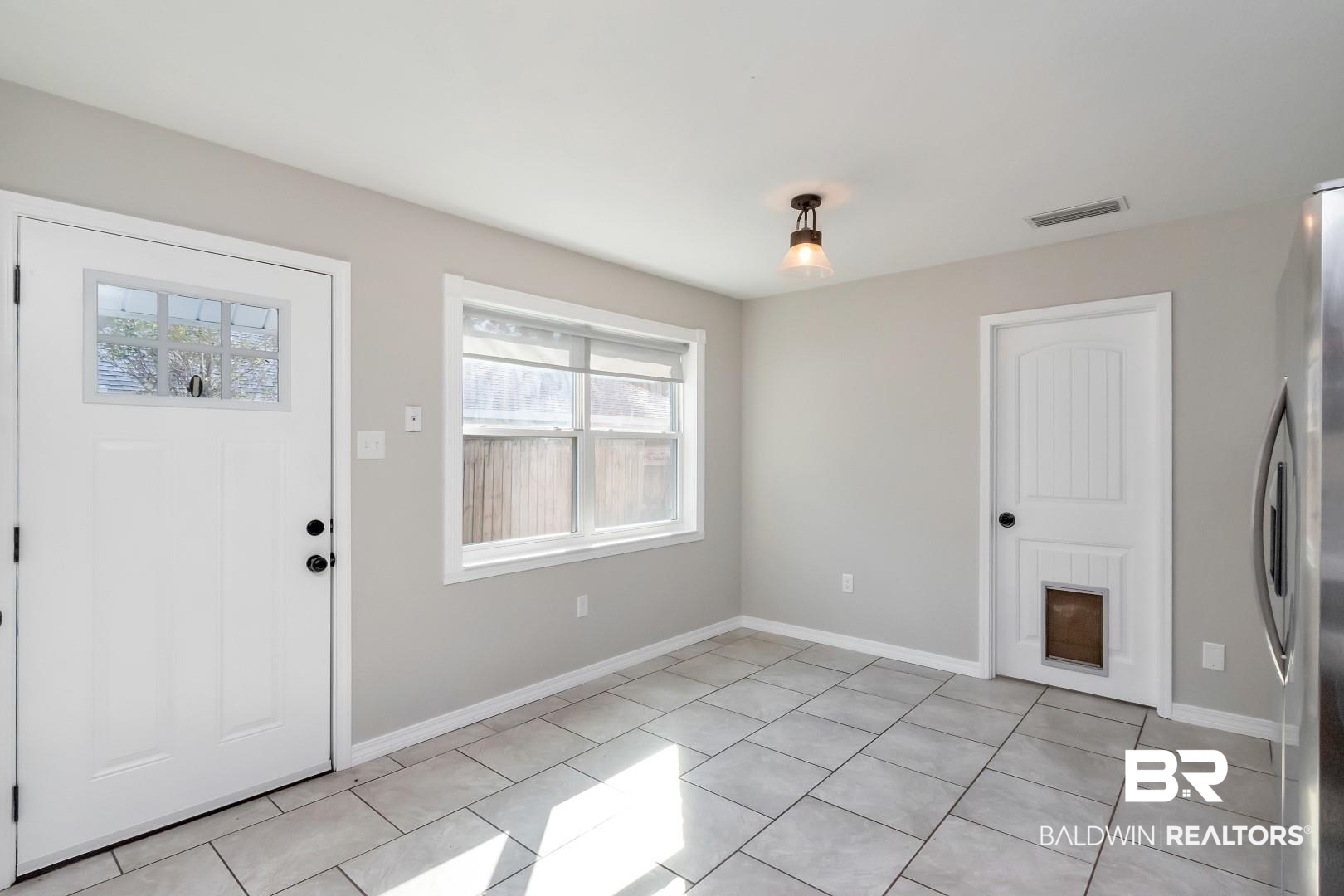 1062 Schaub Avenue Mobile, AL 36609 - Photo 9 of 30 Gallery Image 9