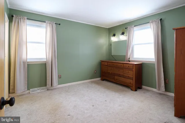 a bathroom with a sink and toilet