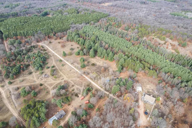 $320,000 | N1408 3rd, Coloma, WI 54930