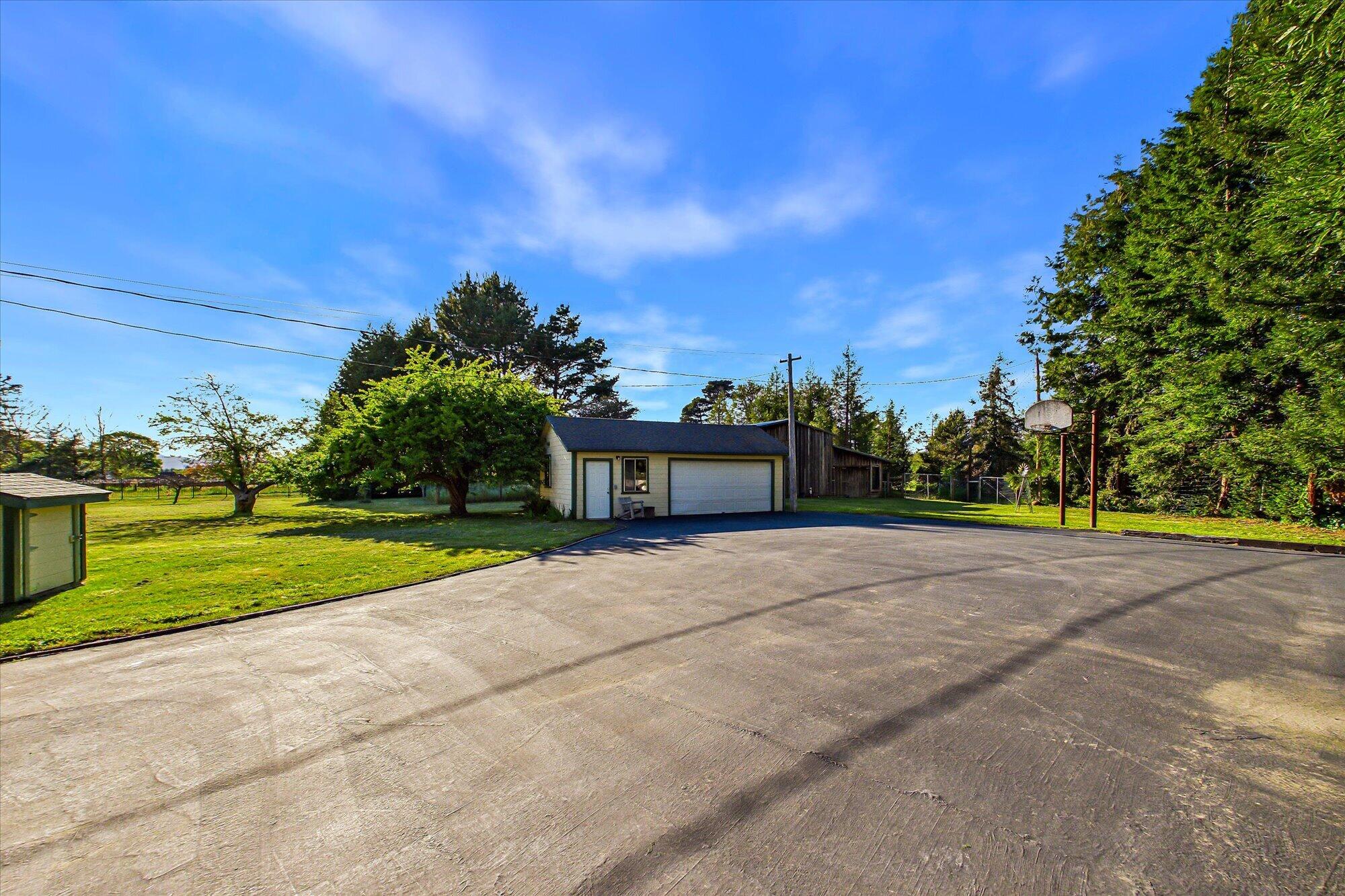2450 Kenmar Road Fortuna, CA 95540 - Photo 43 of 54