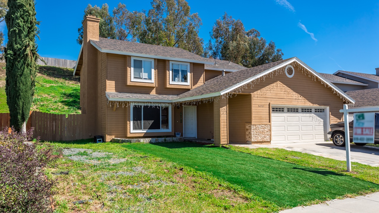 5292 Leon Street Oceanside, CA 92057 - Photo 2 of 25