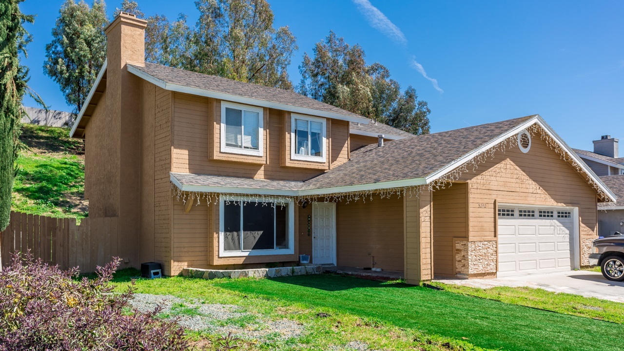 5292 Leon Street Oceanside, CA 92057 - Photo 3 of 25