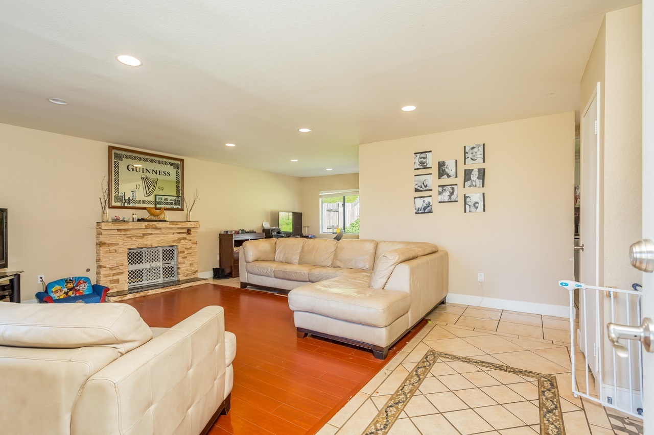 5292 Leon Street Oceanside, CA 92057 - Photo 4 of 25
