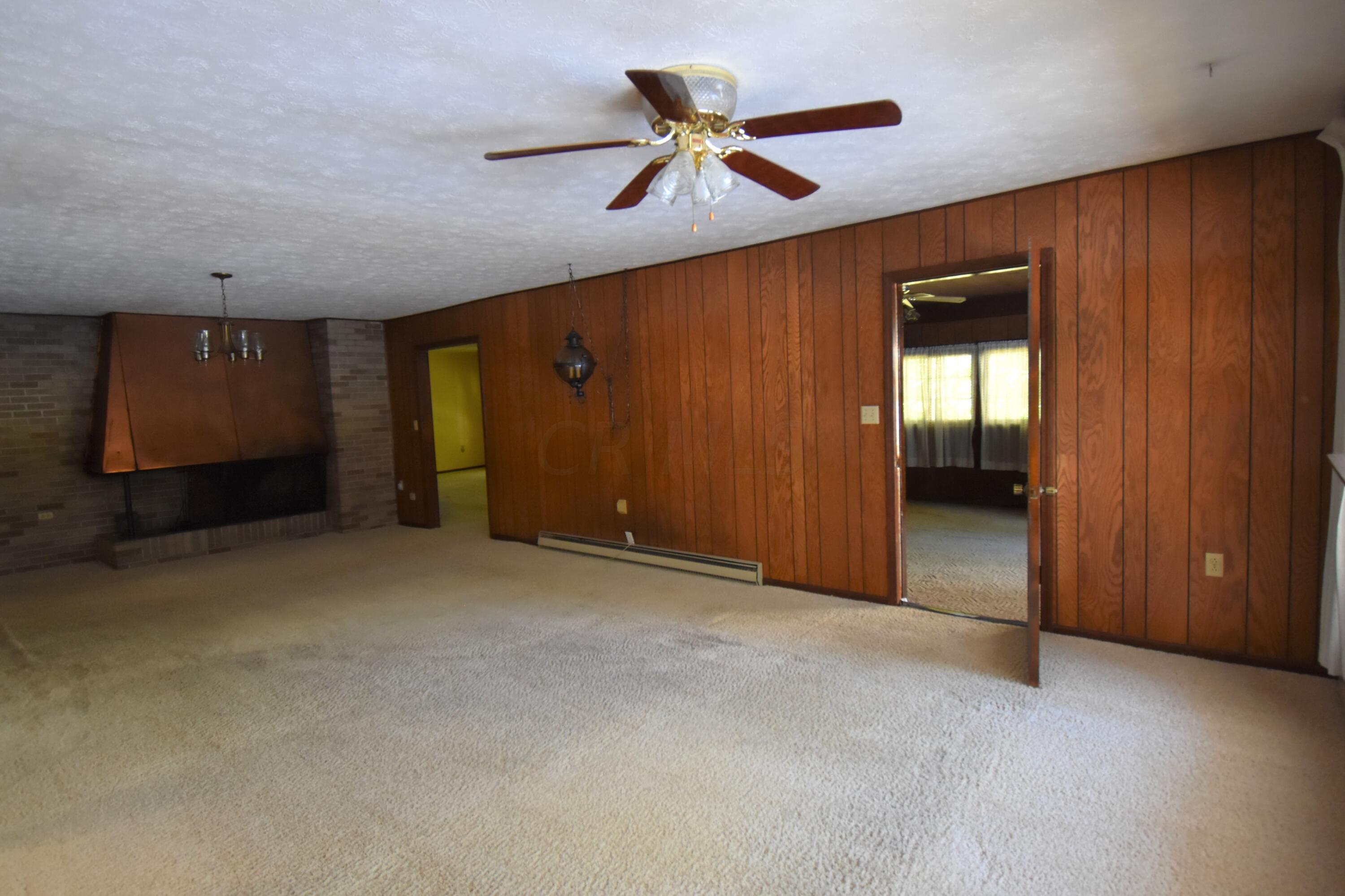 428 Coover Road Delaware, OH 43015 - Photo 10 of 41 Dining Room