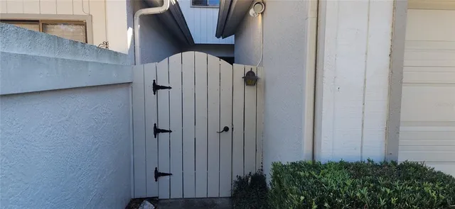 $390,000 | 440 Lakeview Drive, Unit 33, Palm Harbor, FL 34683