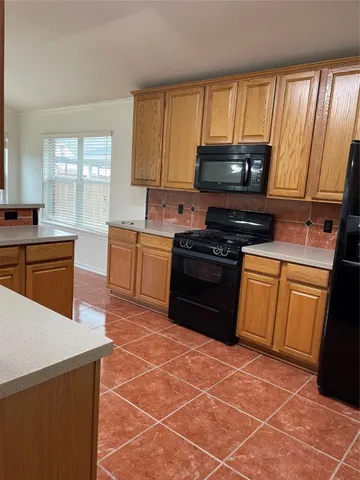 $2,200 | 718 Hazystone Court, Spring, TX 77373