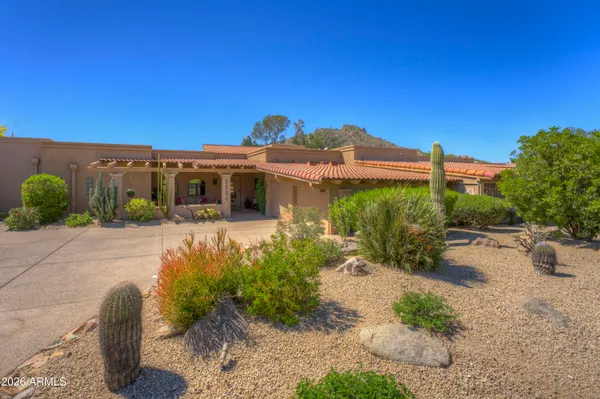 $1,075,000 | 1204 Mesquite Drive, Carefree, AZ 85377