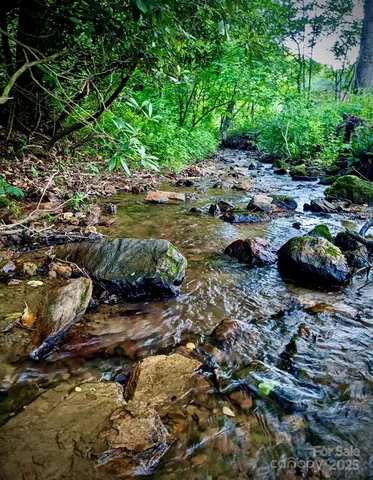 a view of an outdoor space