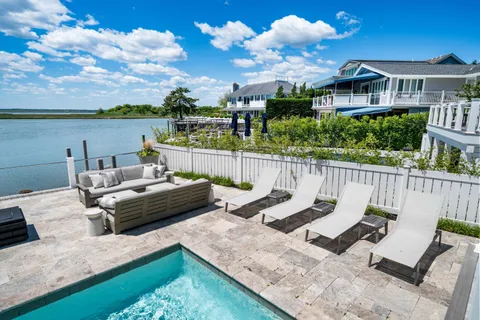 $9,995,000 | 11501 Paradise Drive, Stone Harbor, NJ 08247