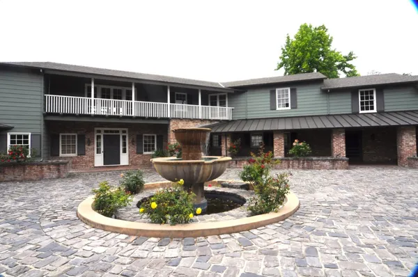 $12,995,000 | 389 Moore Road, Woodside, CA 94062