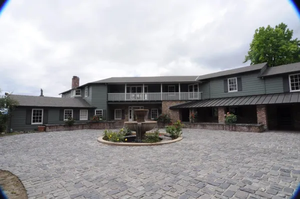 $12,995,000 | 389 Moore Road, Woodside, CA 94062
