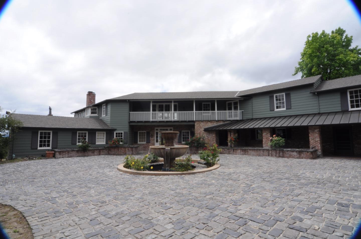 389 Moore Road Woodside, CA 94062 - Photo 4 of 11