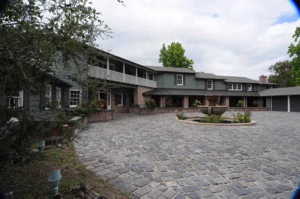 $12,995,000 | 389 Moore Road, Woodside, CA 94062