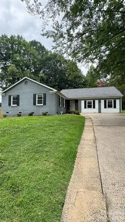 $2,300 | 5419 Galway Drive, Charlotte, NC 28215