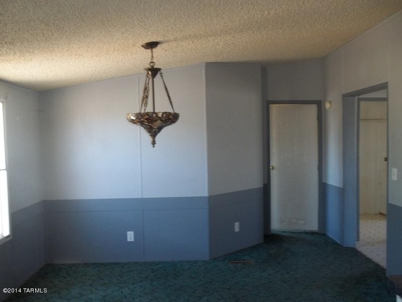 3101 West Curtis Road Tucson, AZ 85705 - Photo 6 of 13 Gallery Image 6
