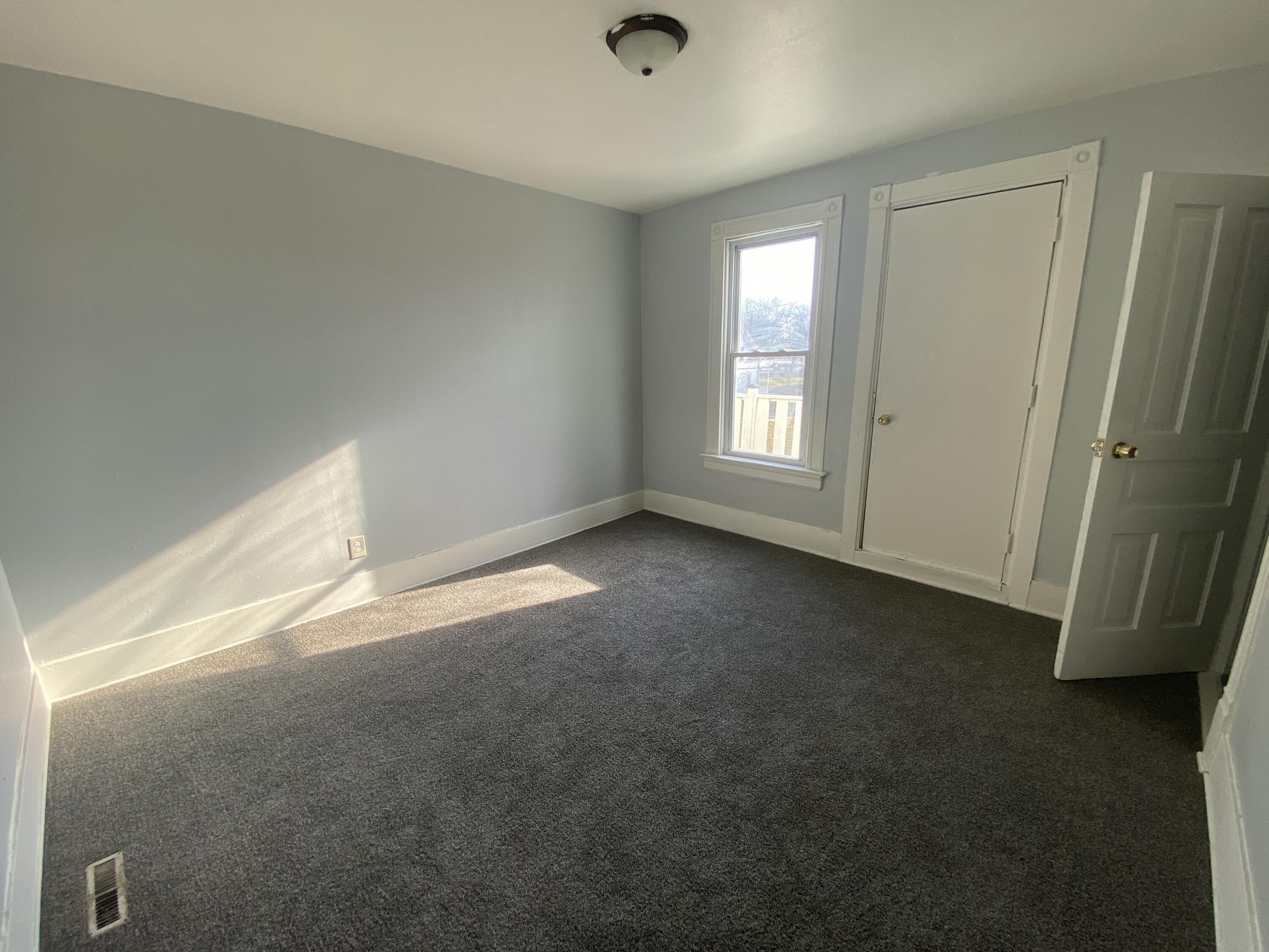 3003 North 20th Street Milwaukee, WI 53206 - Photo 11 of 21 20th-BR4