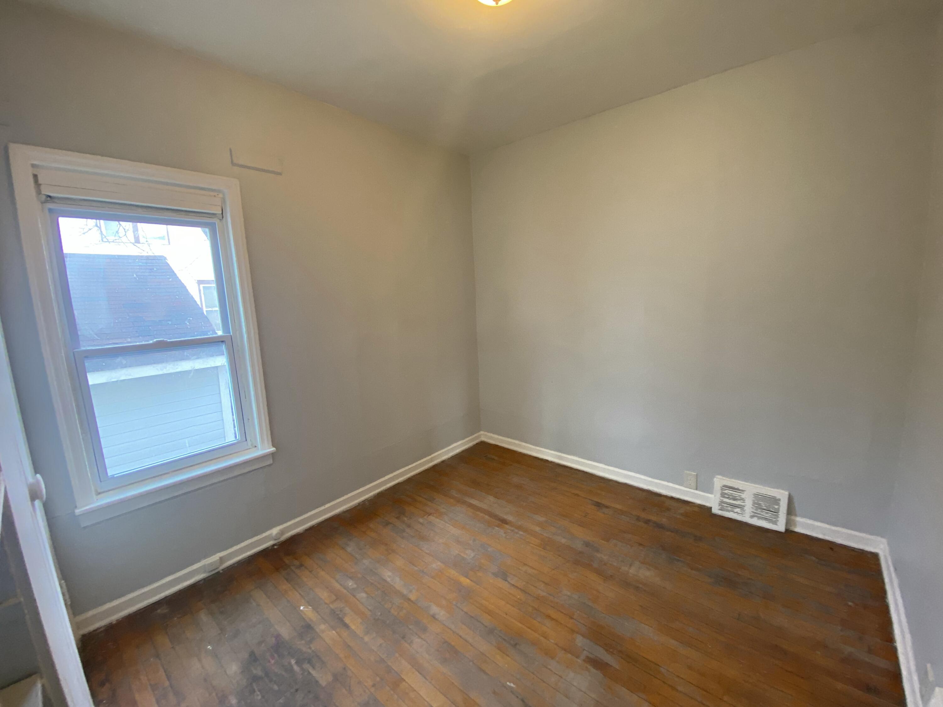 3003 North 20th Street Milwaukee, WI 53206 - Photo 15 of 21 20th-BR2