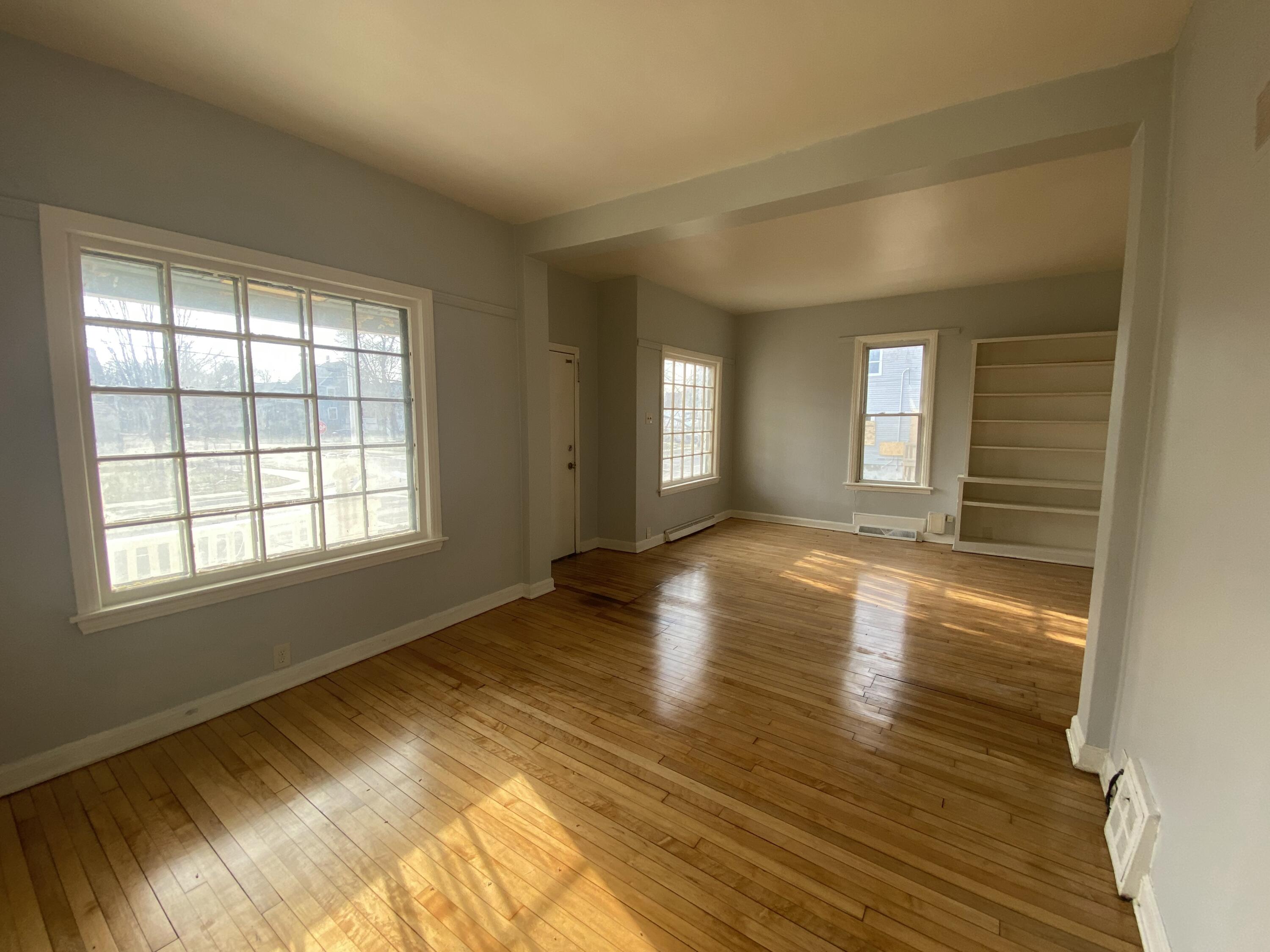 3003 North 20th Street Milwaukee, WI 53206 - Photo 3 of 21 20th-LR2