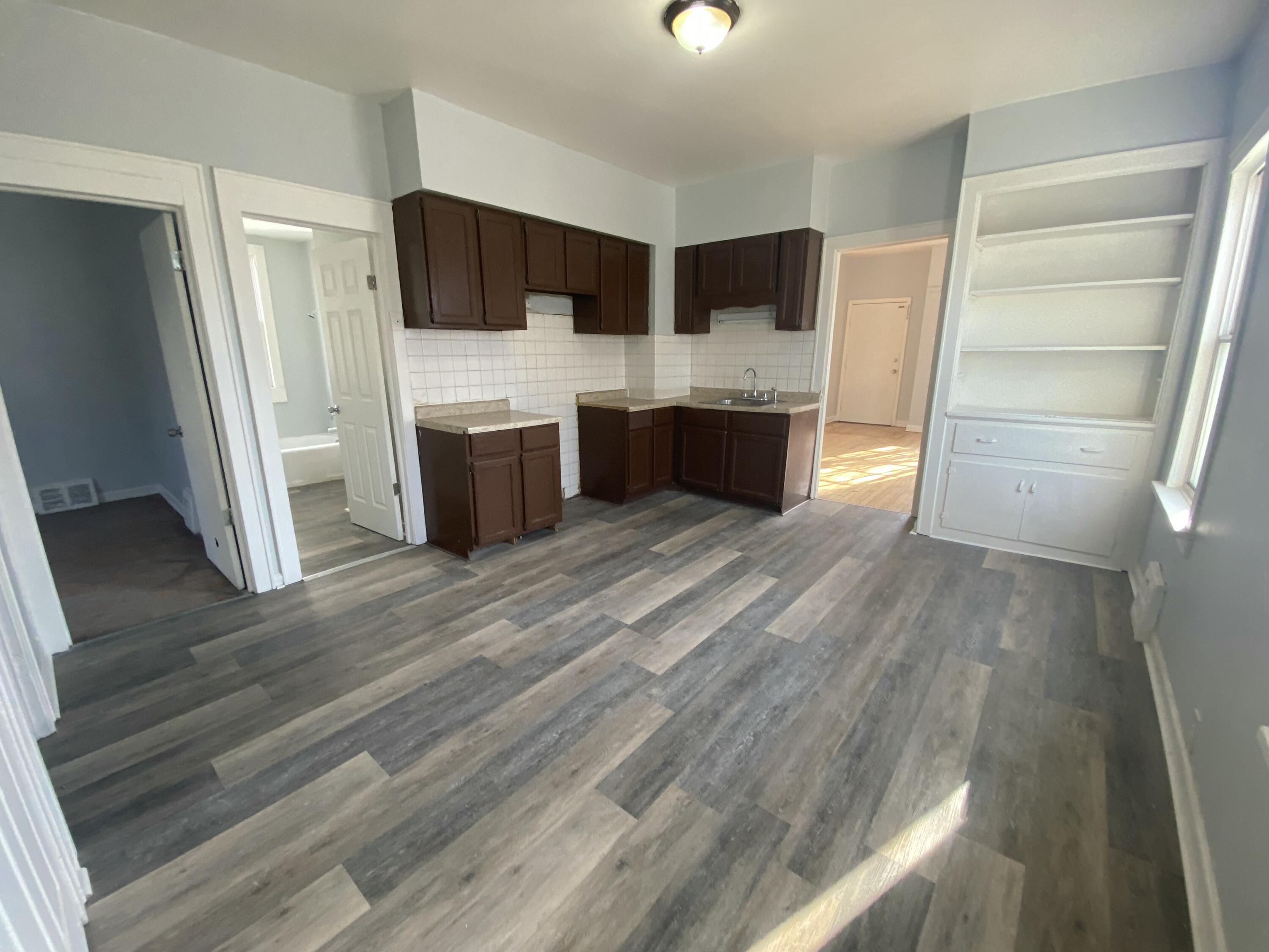 3003 North 20th Street Milwaukee, WI 53206 - Photo 5 of 21 20th-Kit1