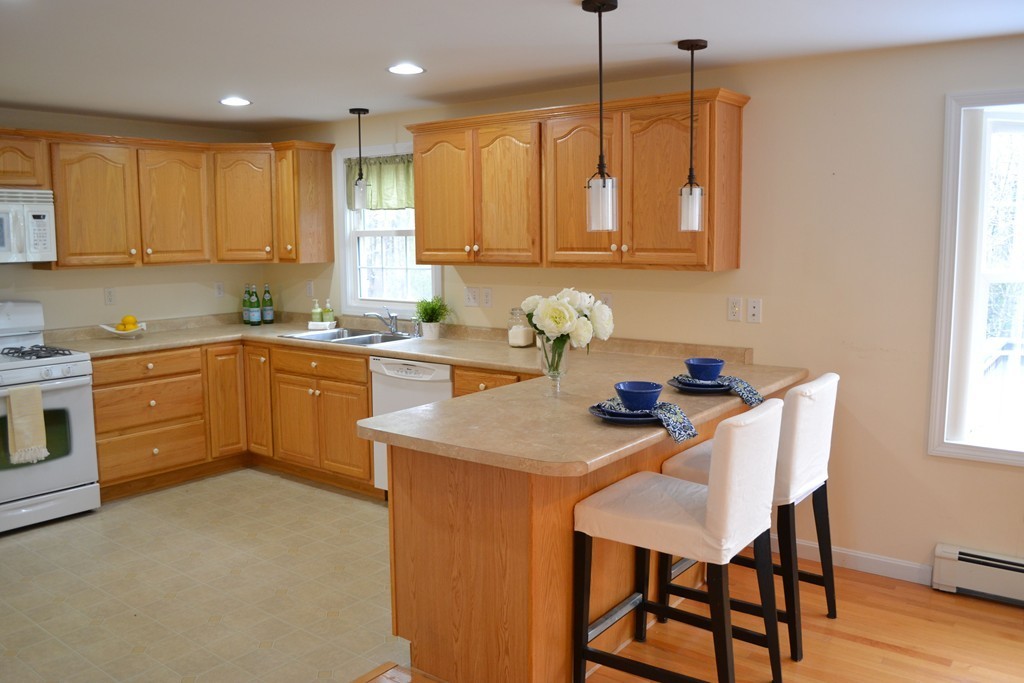 181 Perry Hill Road Acushnet, MA 02743 - Photo 12 of 29