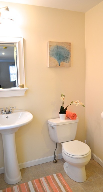 181 Perry Hill Road Acushnet, MA 02743 - Photo 15 of 29