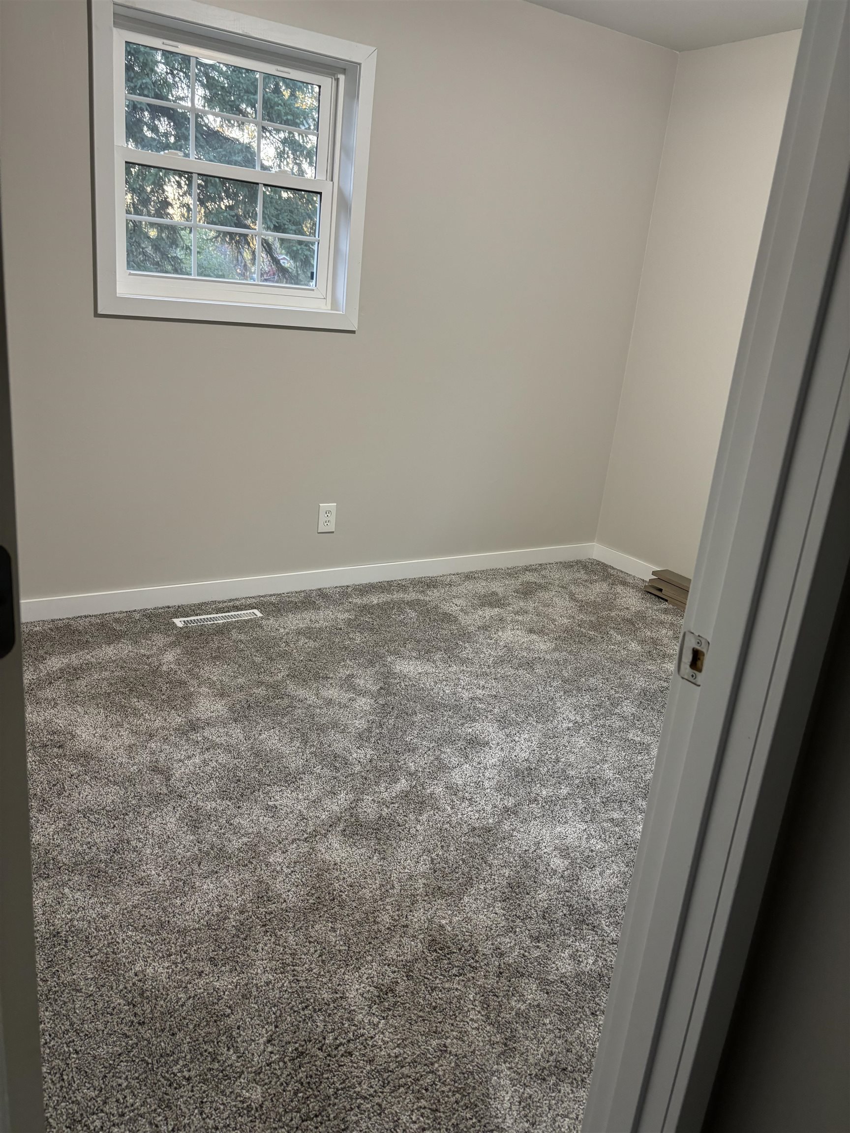 9304 East Remus Road Mount Pleasant, MI 48858 - Photo 14 of 19 1928134-04ee05ea-c865-4ec9-9a8c-f0211eed54dd.JPG