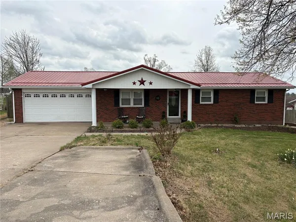 $229,000 | 415 South French Lane, Perryville, MO 63775
