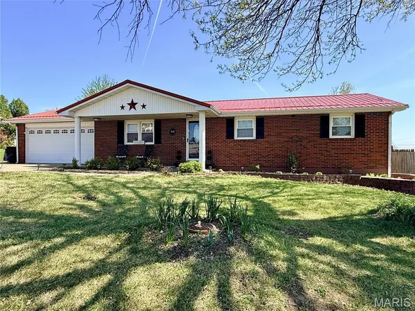 $229,000 | 415 South French Lane, Perryville, MO 63775