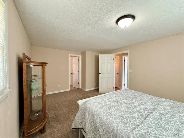 $229,000 | 415 South French Lane, Perryville, MO 63775