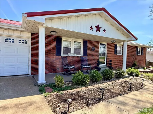 $229,000 | 415 South French Lane, Perryville, MO 63775