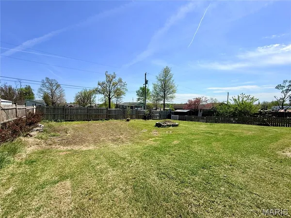 $229,000 | 415 South French Lane, Perryville, MO 63775