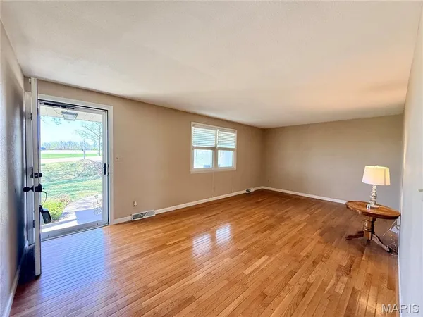$229,000 | 415 South French Lane, Perryville, MO 63775