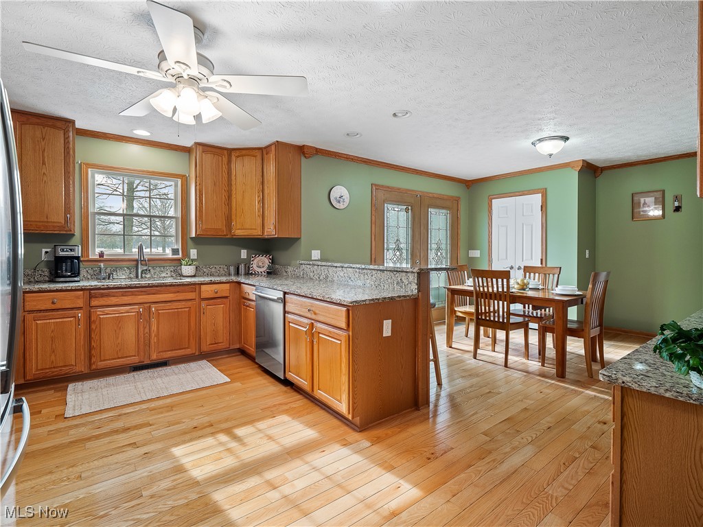 31549 Avon Road Avon, OH 44011 - Photo 13 of 50 Gallery Image 13