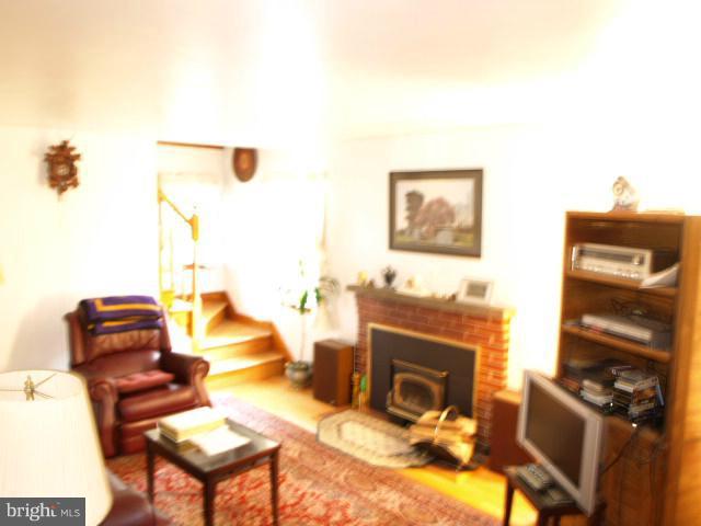 4311 Silver Spring Road Perry Hall, MD 21236 - Photo 27 of 30 Living Room