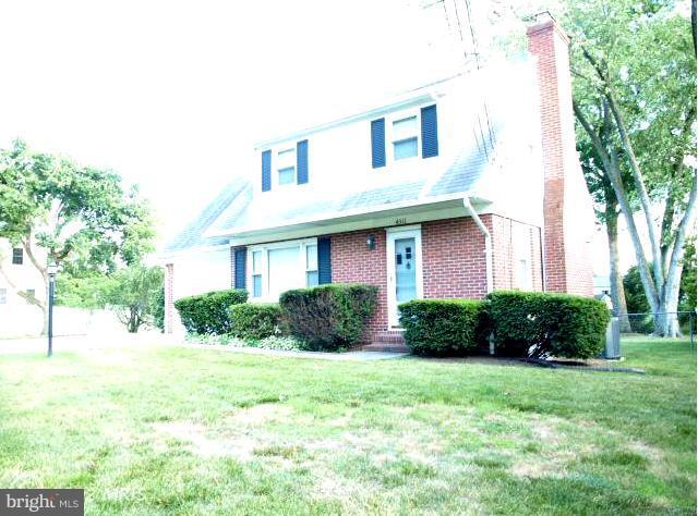 4311 Silver Spring Road Perry Hall, MD 21236 - Photo 9 of 30 Exterior (Front)