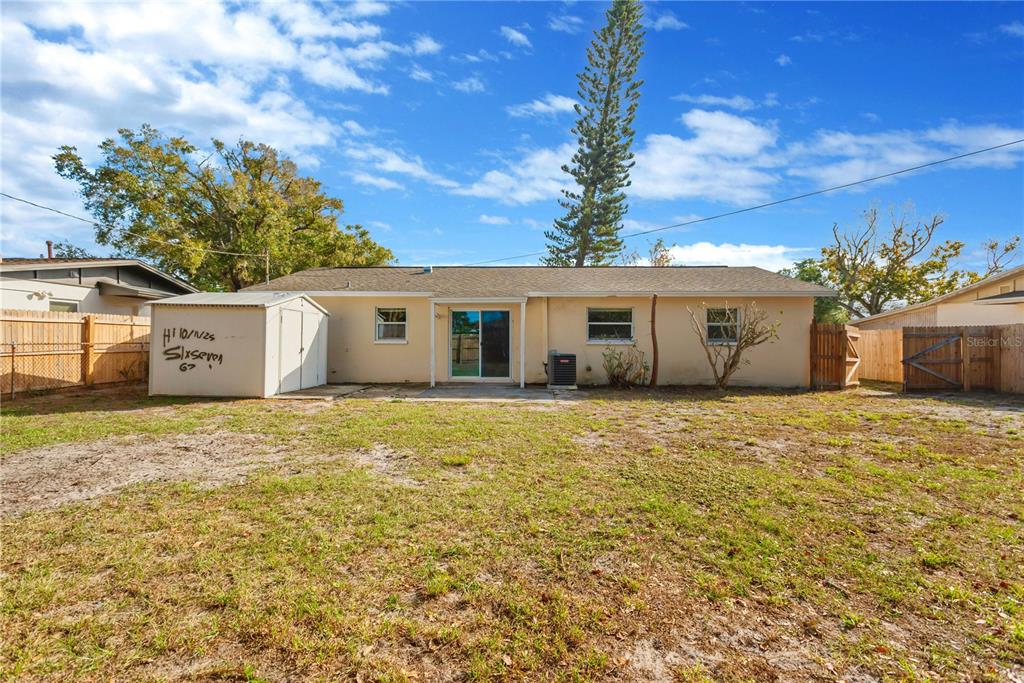 8232 Lark Street Seminole, FL 33777 - Photo 26 of 29
