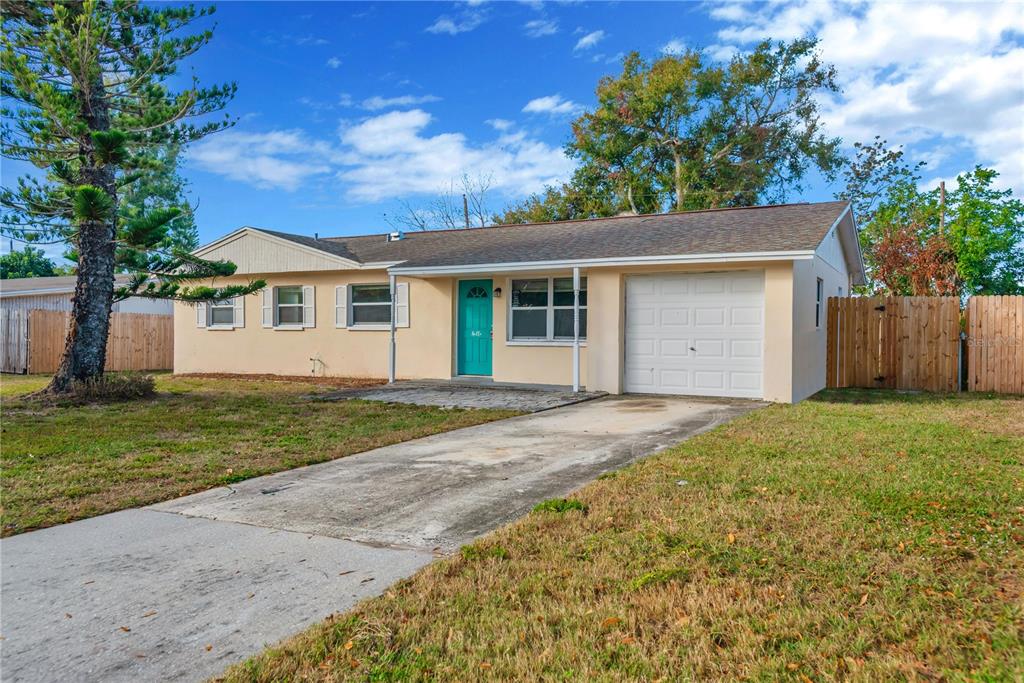 8232 Lark Street Seminole, FL 33777 - Photo 3 of 29