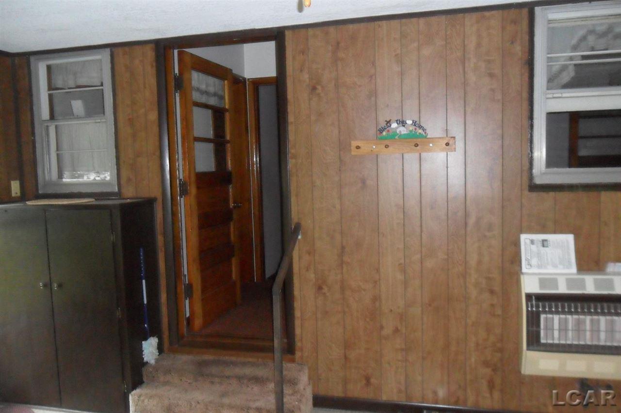 2917 Airport Road Adrian, MI 49221 - Photo 18 of 31 31254051-17.JPG