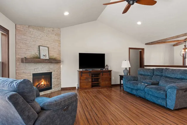 $589,900 | 845 Wildrose Lane, Sobieski, WI 54171