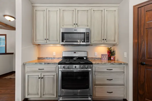 $589,900 | 845 Wildrose Lane, Sobieski, WI 54171