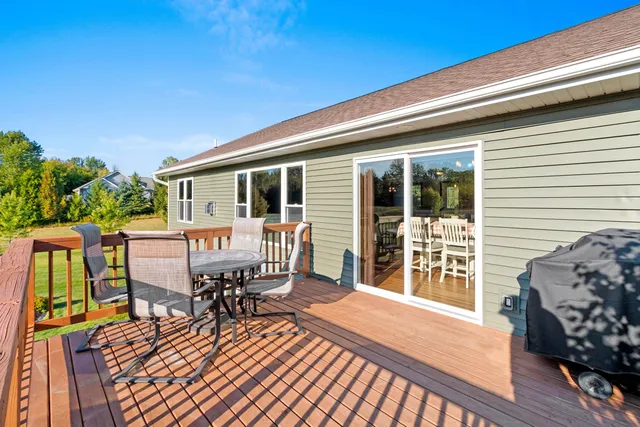 $589,900 | 845 Wildrose Lane, Sobieski, WI 54171