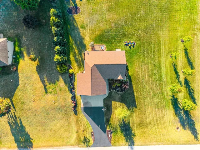 $589,900 | 845 Wildrose Lane, Sobieski, WI 54171