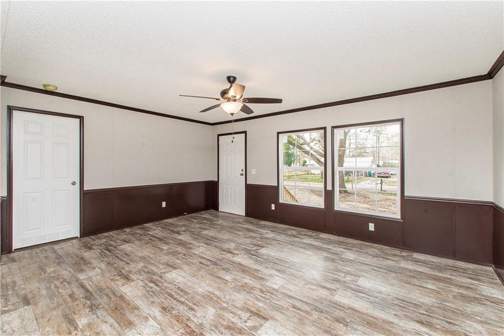 25136 East Street Springfield, LA 70462 - Photo 5 of 23 Gallery Image 5