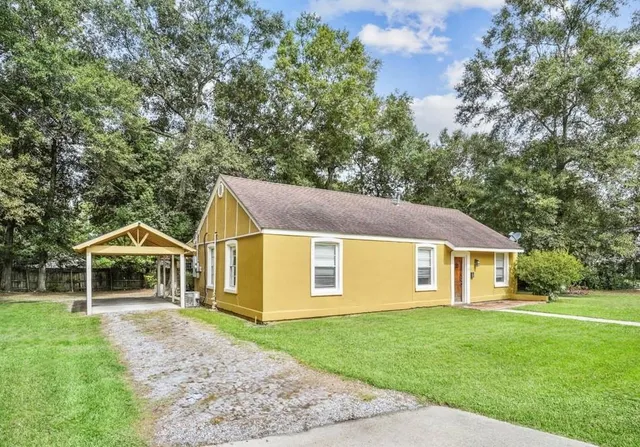 $1,350 | 333 North Tyler Street, Covington, LA 70433